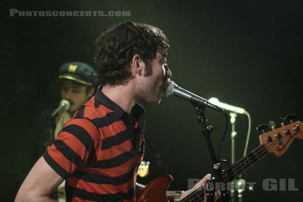 BLACK LIPS - 2008-04-11 - PARIS - La Maroquinerie - Cole Alexander - Jared Swilley